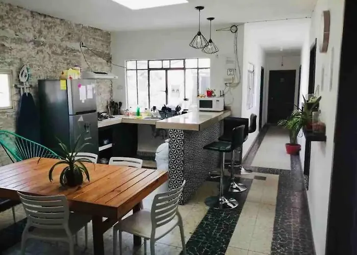 A1 Pequena En Condesa Amsterdam Homestay *