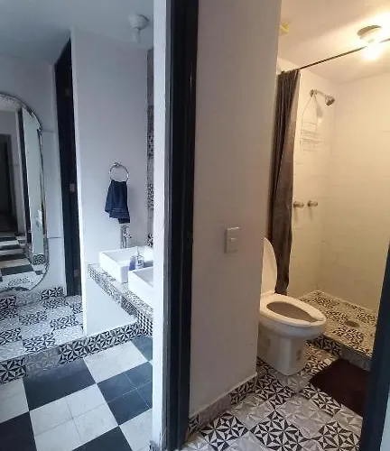 Homestay A1 Pequena En Condesa Amsterdam